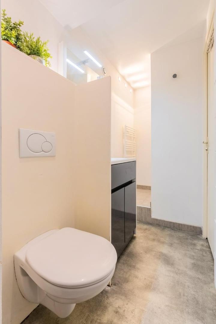 Spacious Apartment W Private Parking In Old ลีลล์ ภายนอก รูปภาพ