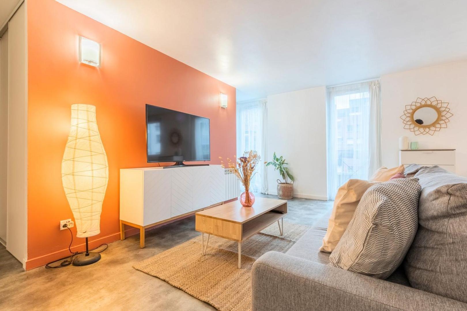 Spacious Apartment W Private Parking In Old ลีลล์ ภายนอก รูปภาพ